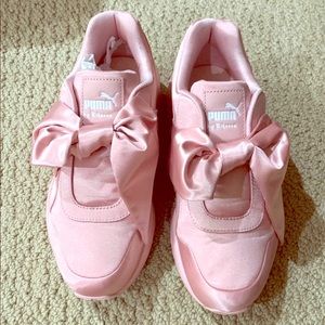 Pump × Rihanna Bow Sneaker